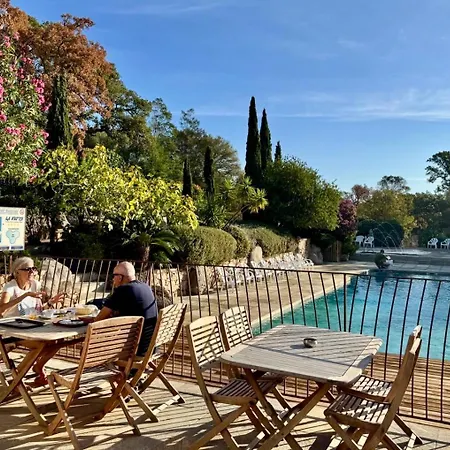 La Vetta Village 4* 维琪奥港