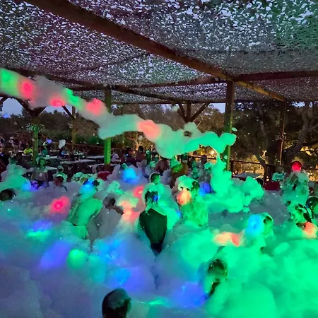 La Vetta Village 캠프장 4*