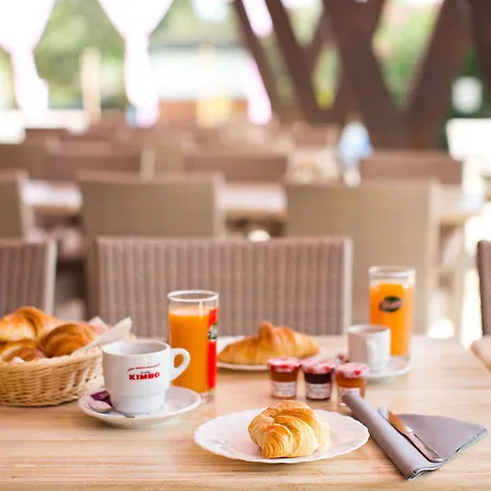 La Vetta Village 포르토베쉬오