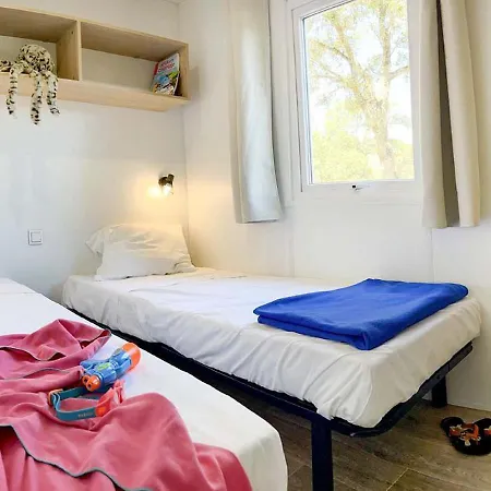 Camping La Vetta Campsite 4*