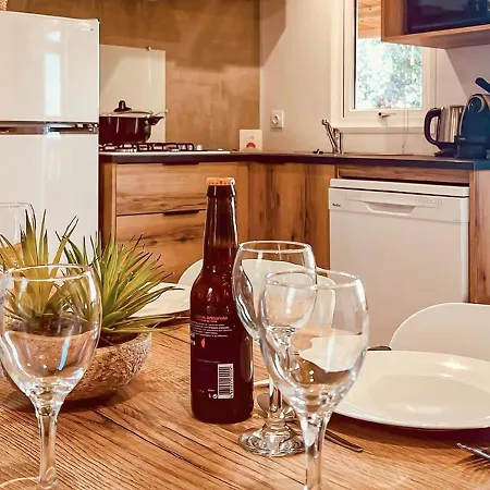 Parque de Campismo La Vetta Village