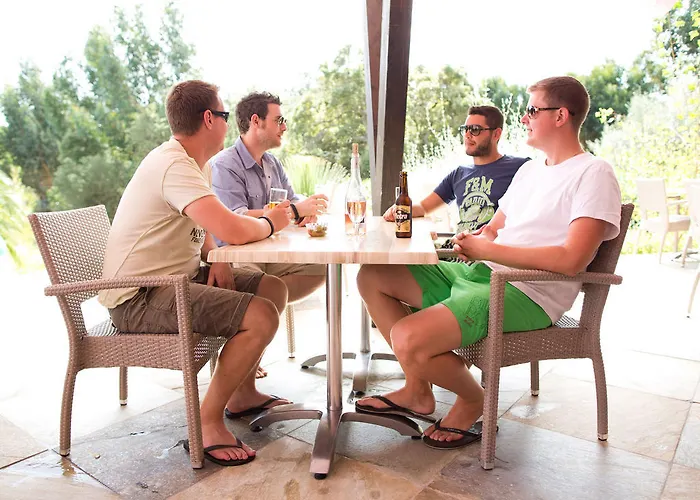 Parque de Campismo La Vetta Village Porto-Vecchio (Corsica)