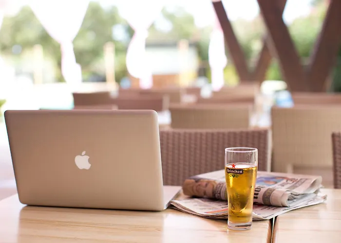 Camping La Vetta Village 4*